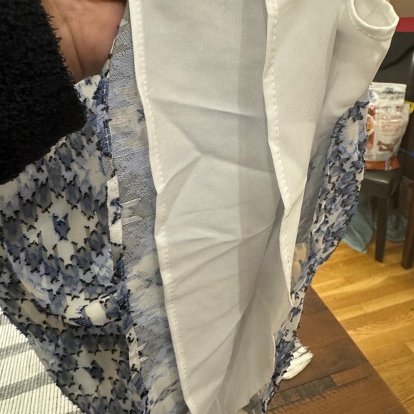 SALE: 3/$25 - Calvin Klein cami - Medium - white/blue/black - textured - NWT - Picture 6 of 12